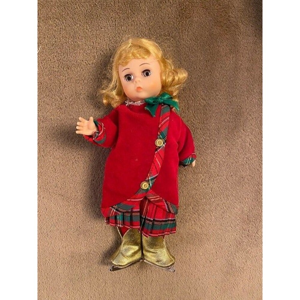 Madame Alexander Christmas on Ice 8” doll